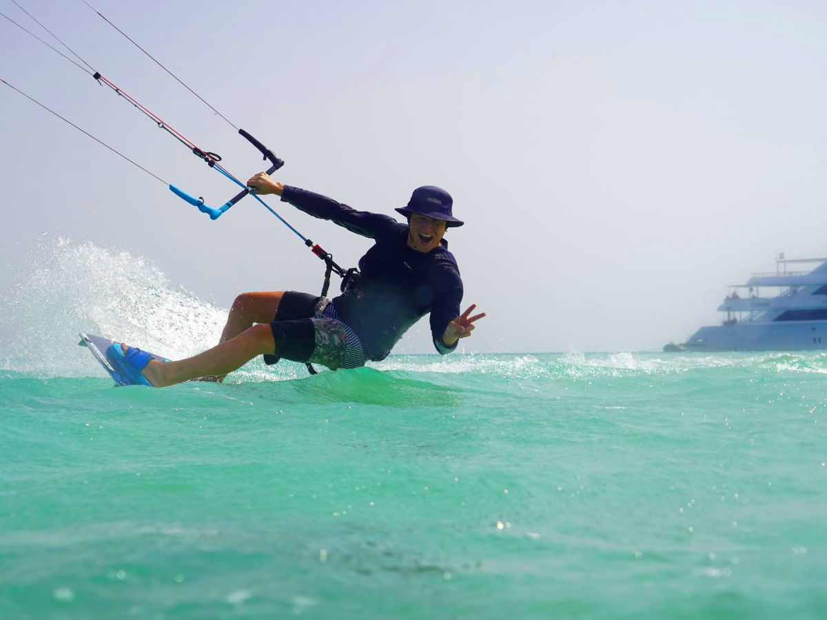 kitesurfing downwinder on kite and wingfoil safari